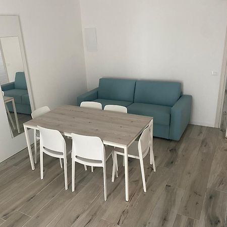 Marina Suites & Apartments 4 Stelle S Каорле Экстерьер фото