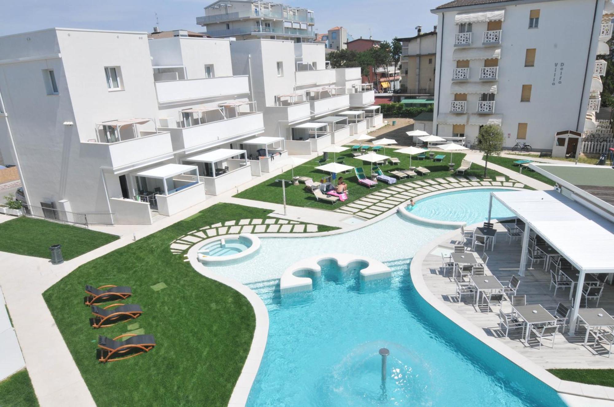 Marina Suites & Apartments 4 Stelle S Каорле Экстерьер фото